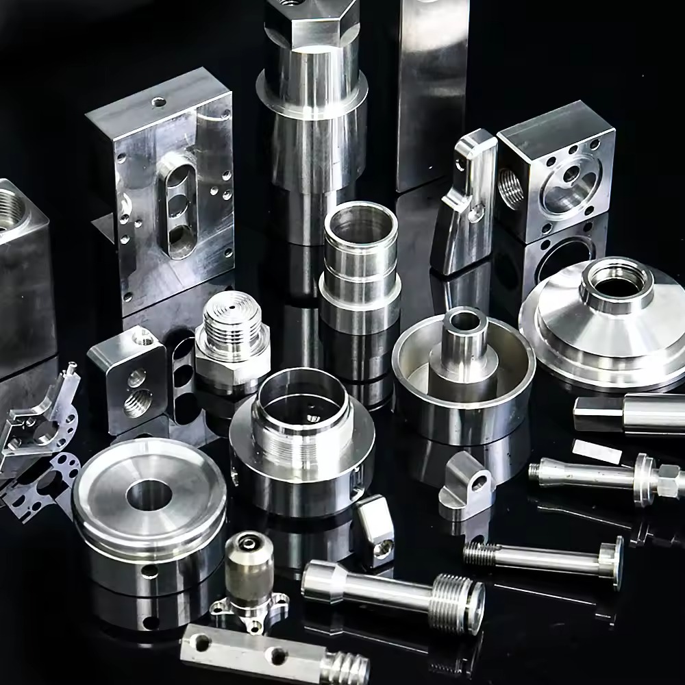 Custom 5-Axis CNC Machining of Complex Metal Components