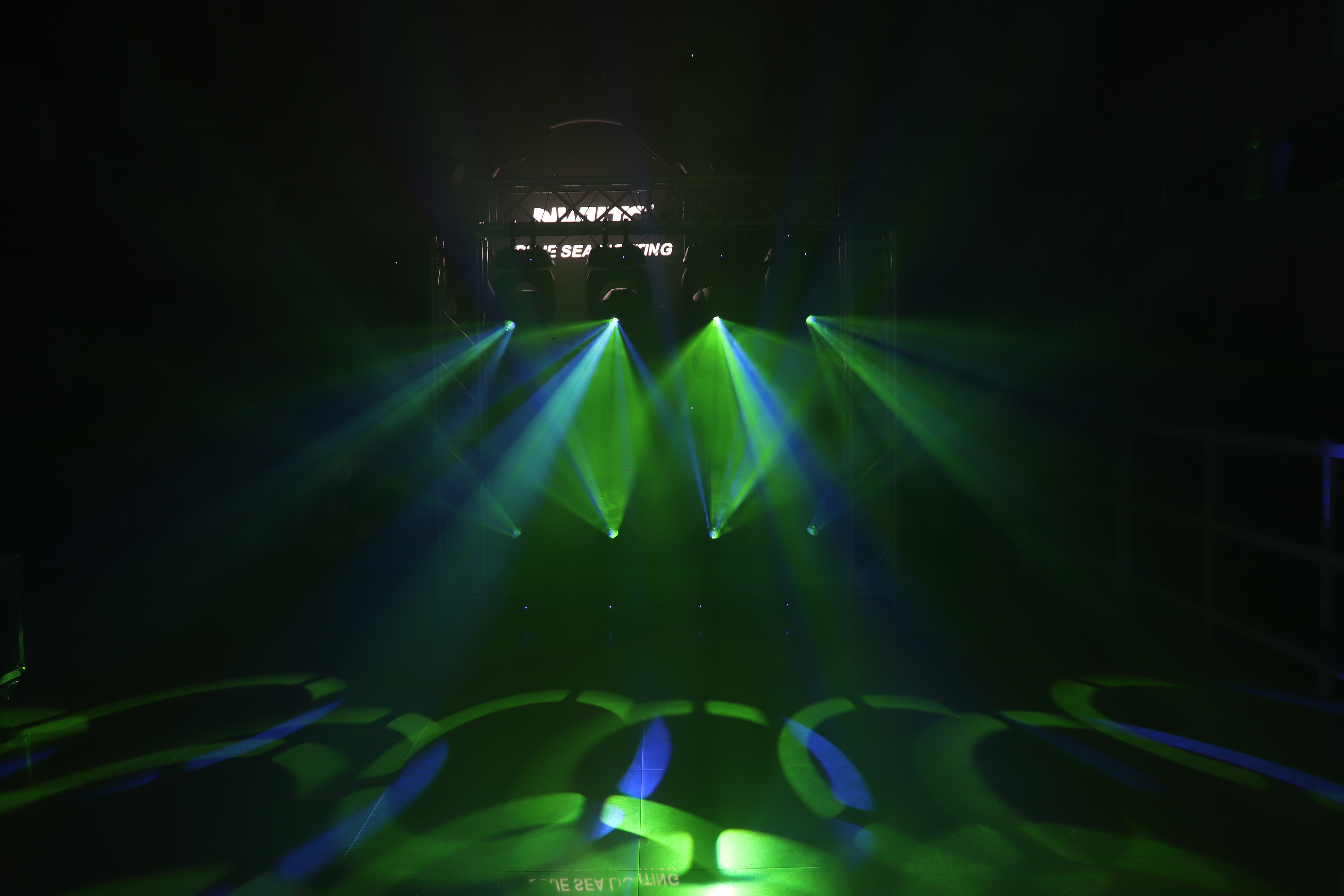 Moving Head Stage Light 200W 3in1 Hybrid