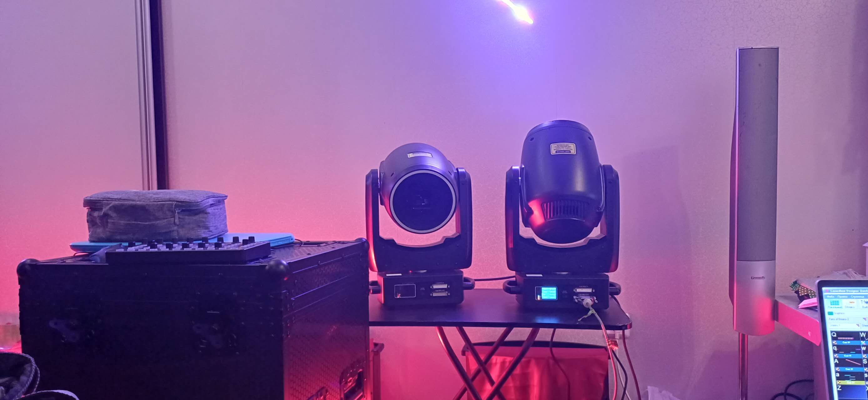 15W RGB Animation Moving Head Laser Light
