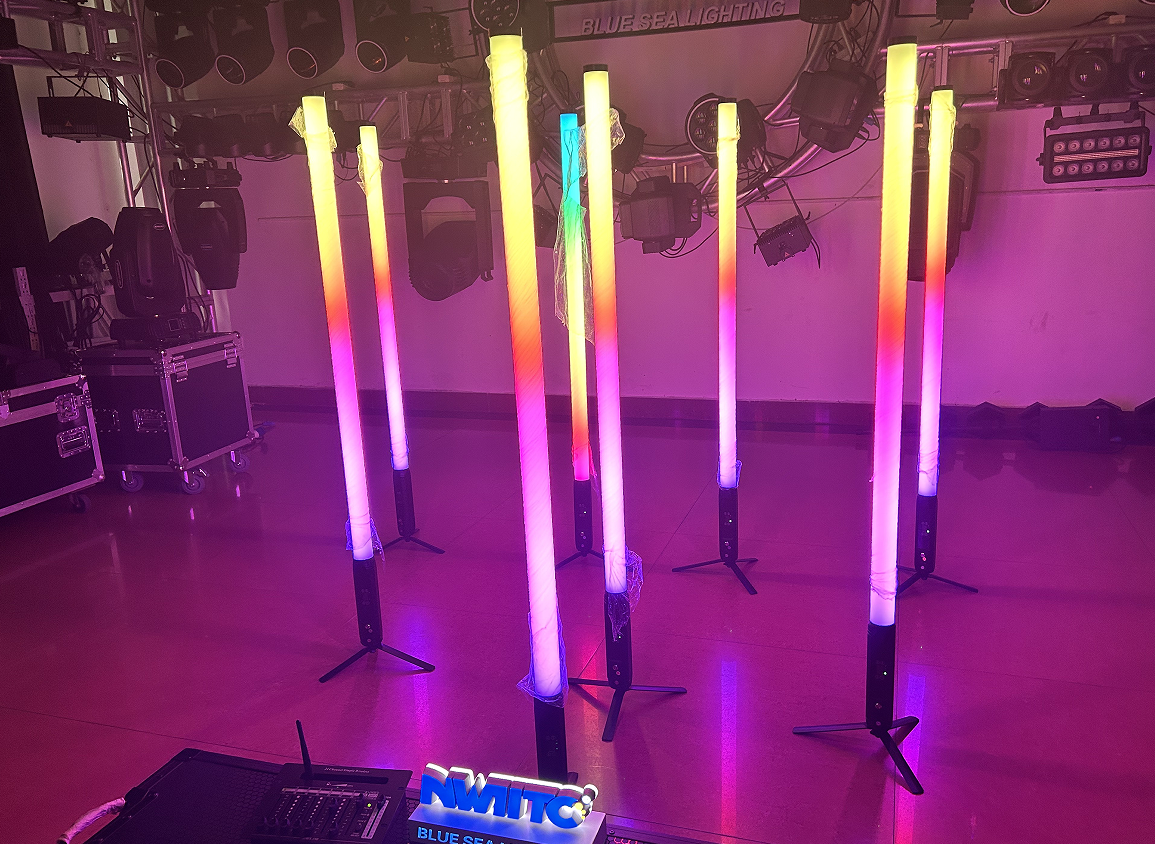 RGBWA 5-in-1 Pixel LED Tube 