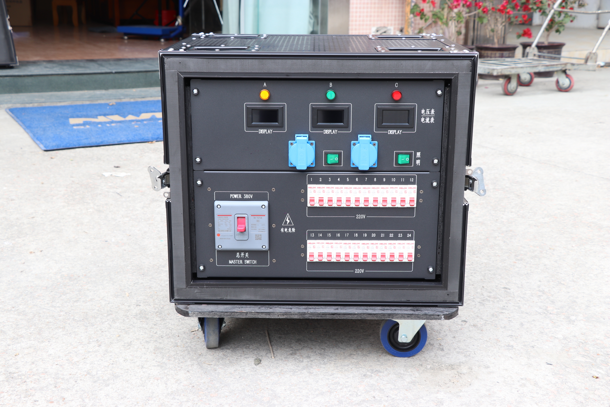 Stage Distro 63A 5pin Input 24 Road 16A EU Plug Output Power Distributor