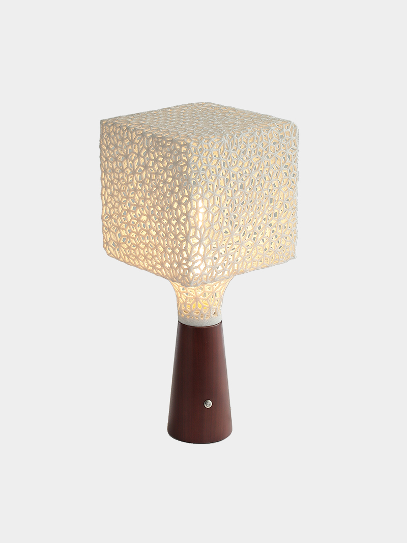3D Printed Lace Cube Table Lamp