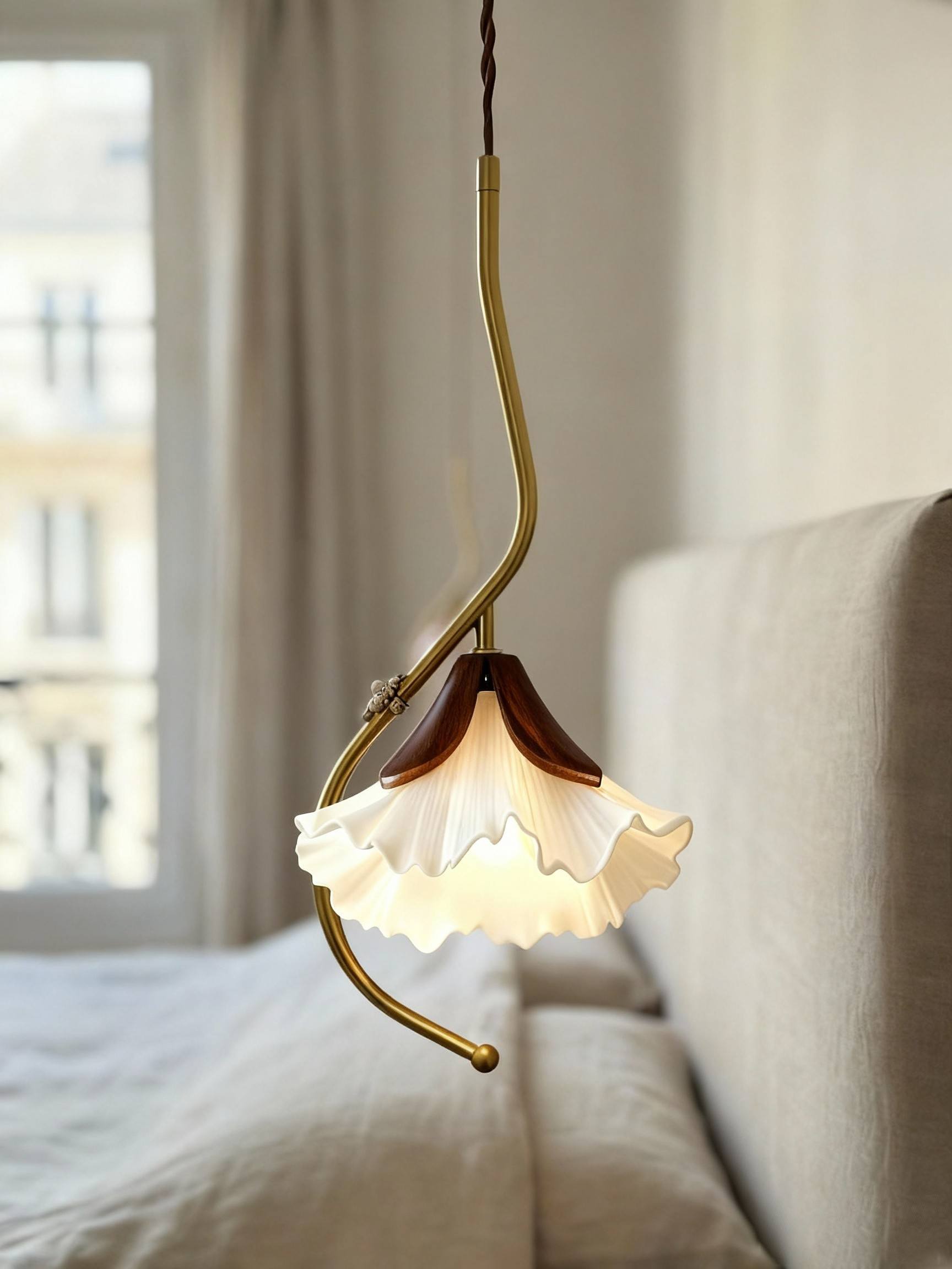 Elegant Ginkgo 3D Printed Pendant Lamp - Sculptural Lighting