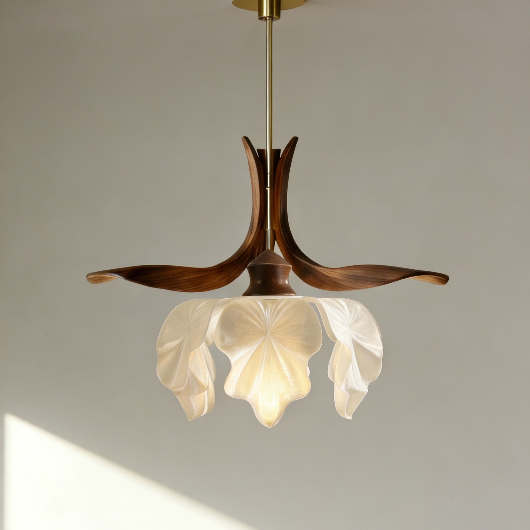 3D Printed Clover Blossom Pendant Light - Nature-Inspired Design
