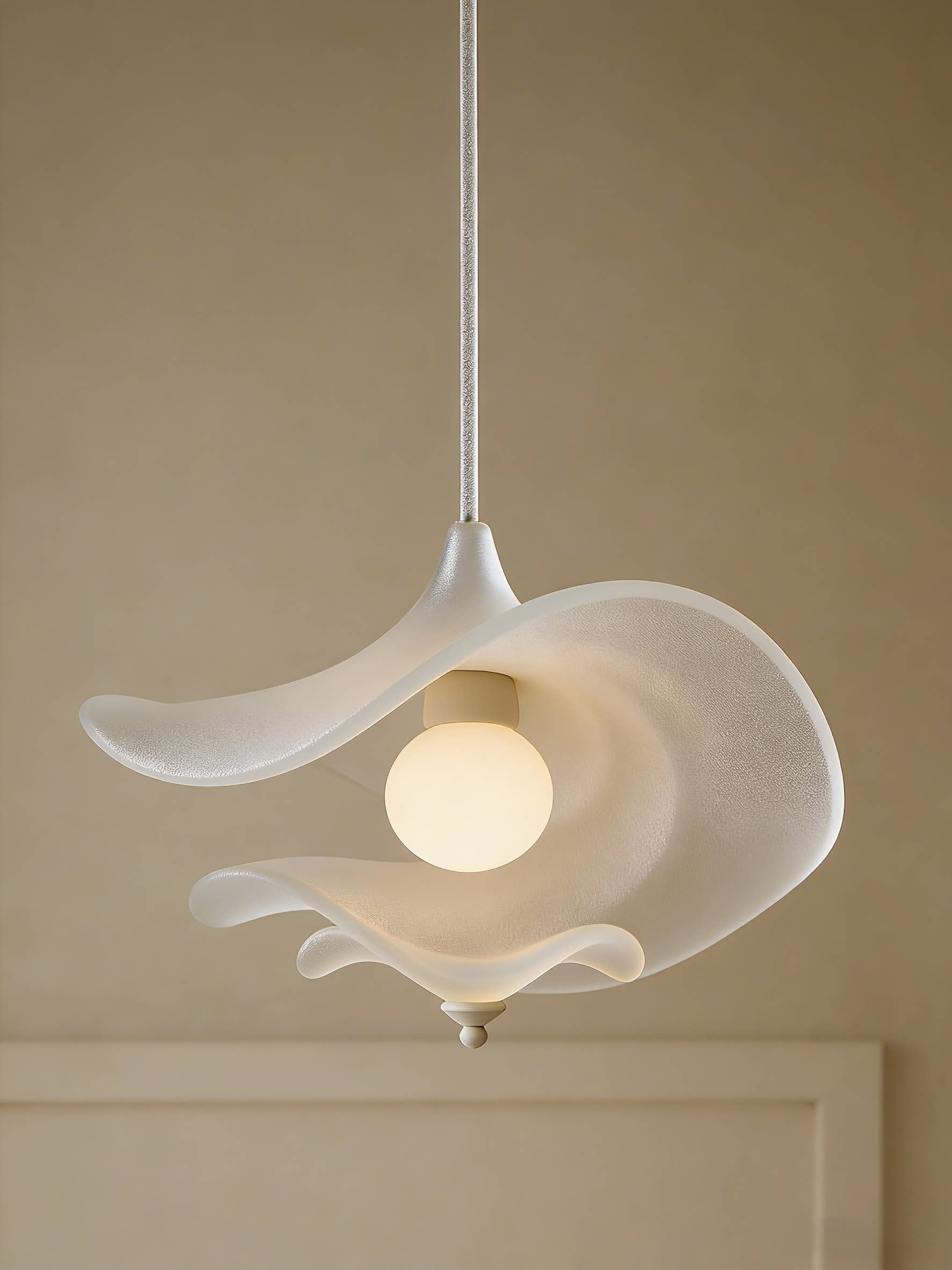 3D Printed Abstract Flow Pendant Light