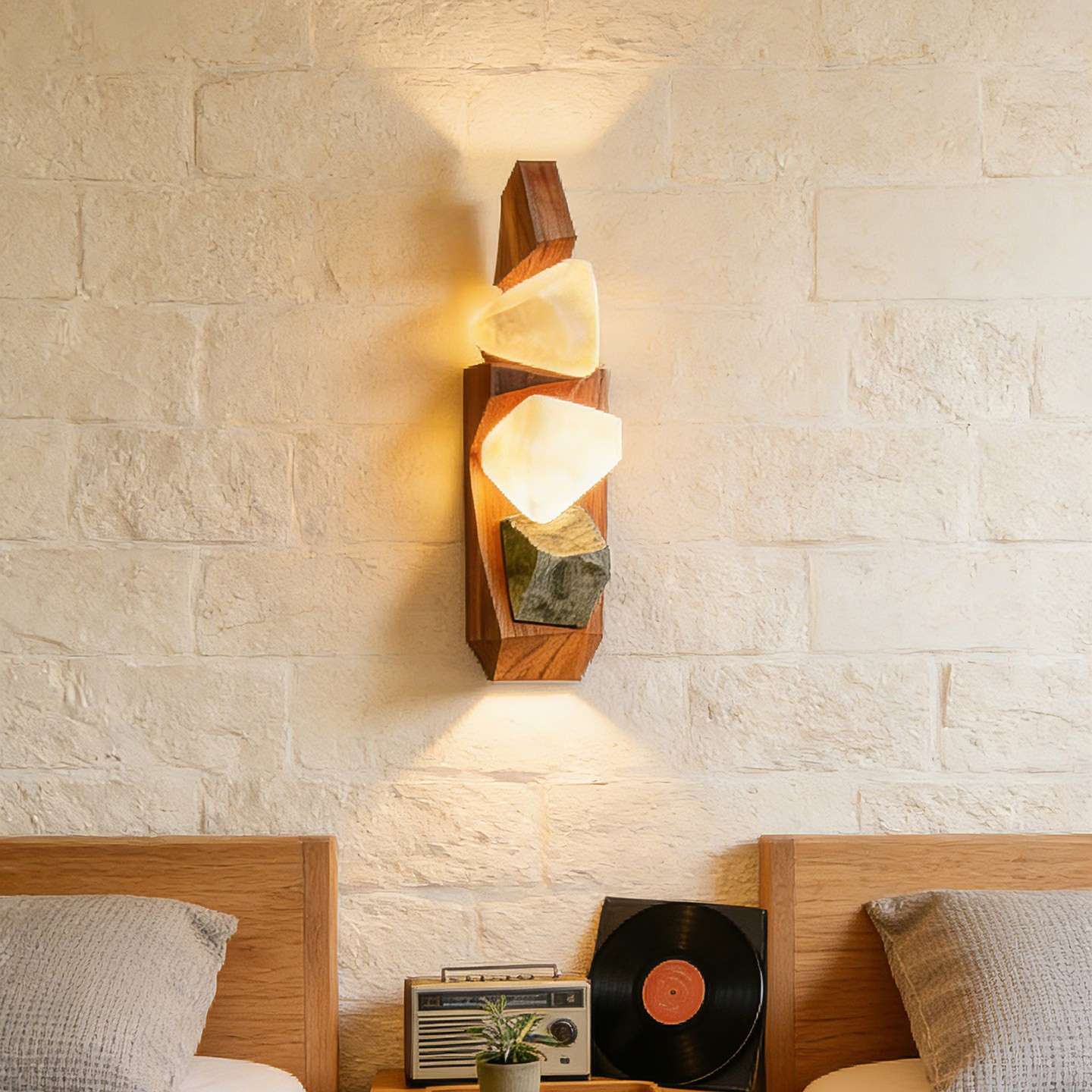 Stacked Crystal Rock 3D Printed Wall Lamp – Tri-Stone Vertical Light