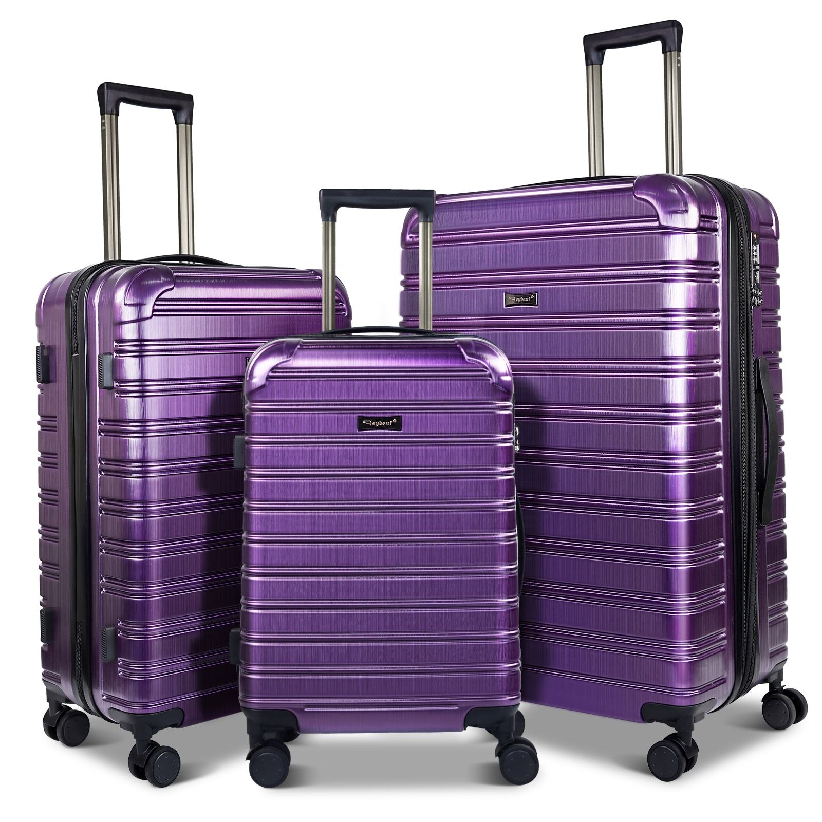 How Professional Luggage Manufacturers Support Long-Term Brand Growth