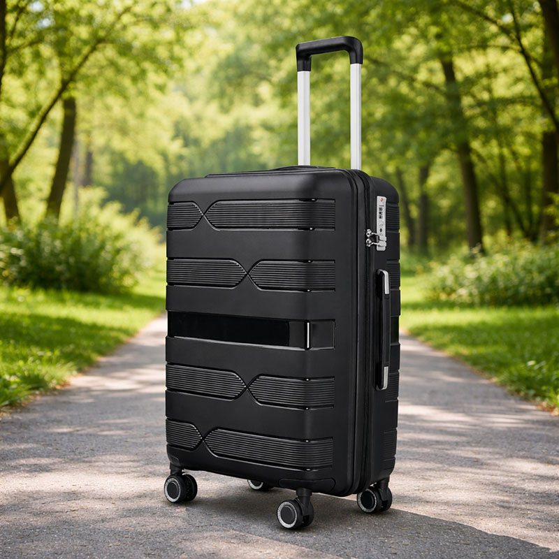 Premium Lightweight hard shell Luggage Manufacturer for OEM & ODM Brands