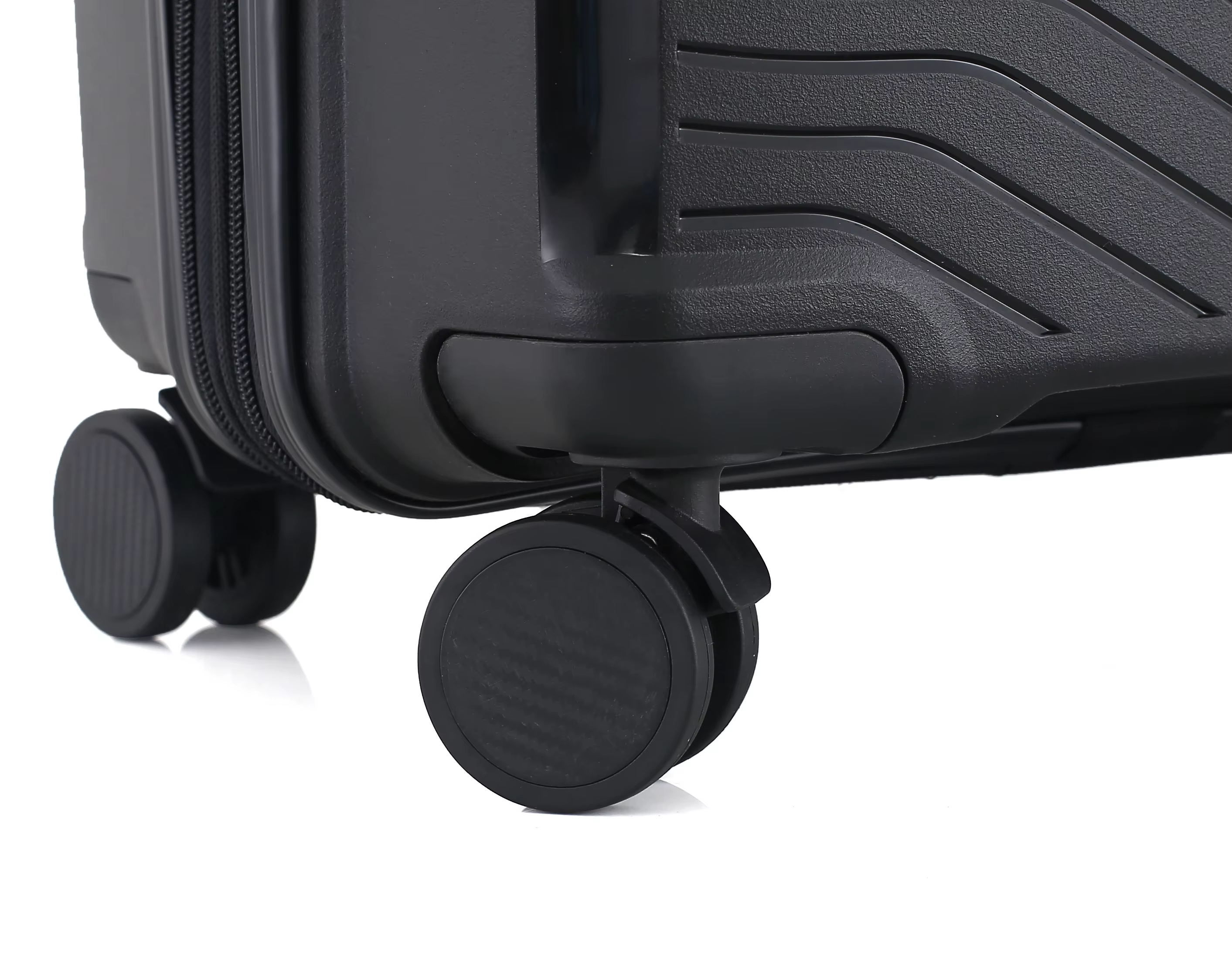 High End Luggage, 360 degree smooth wheels