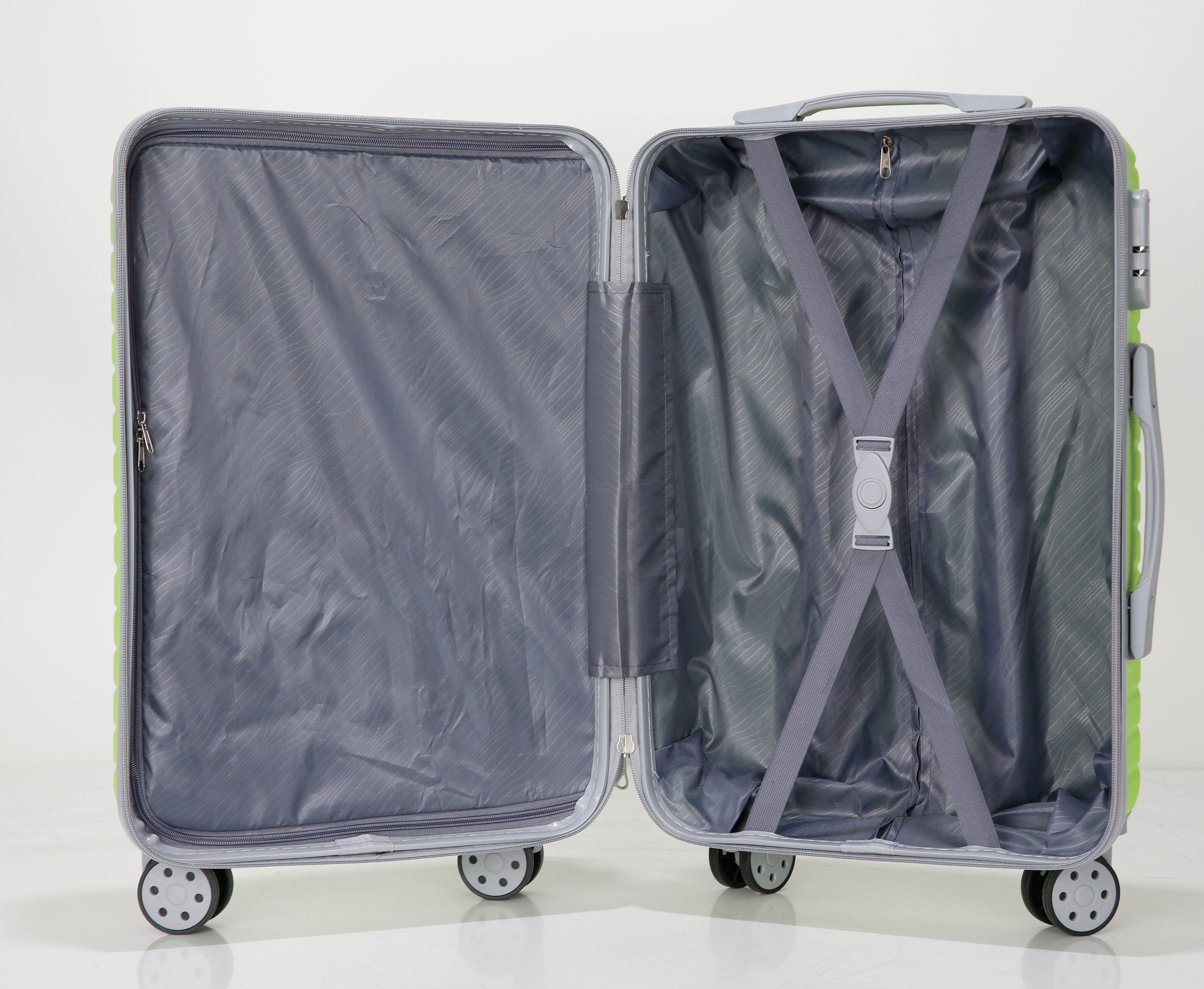 3-piece Lightweight Expandable Hard Shell Travel Luggage set