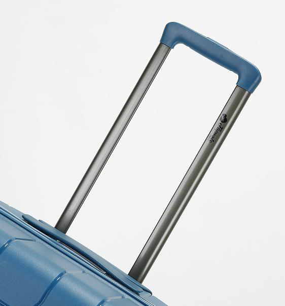smooth pull rod of Travel Luggage Set Durable Hard Shell Luggage smooth pull rod of Travel Luggage Set Durable Hard Shell Luggage