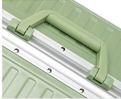 Aluminum Frame Hard Shell Spinner Wheels Travel Luggage