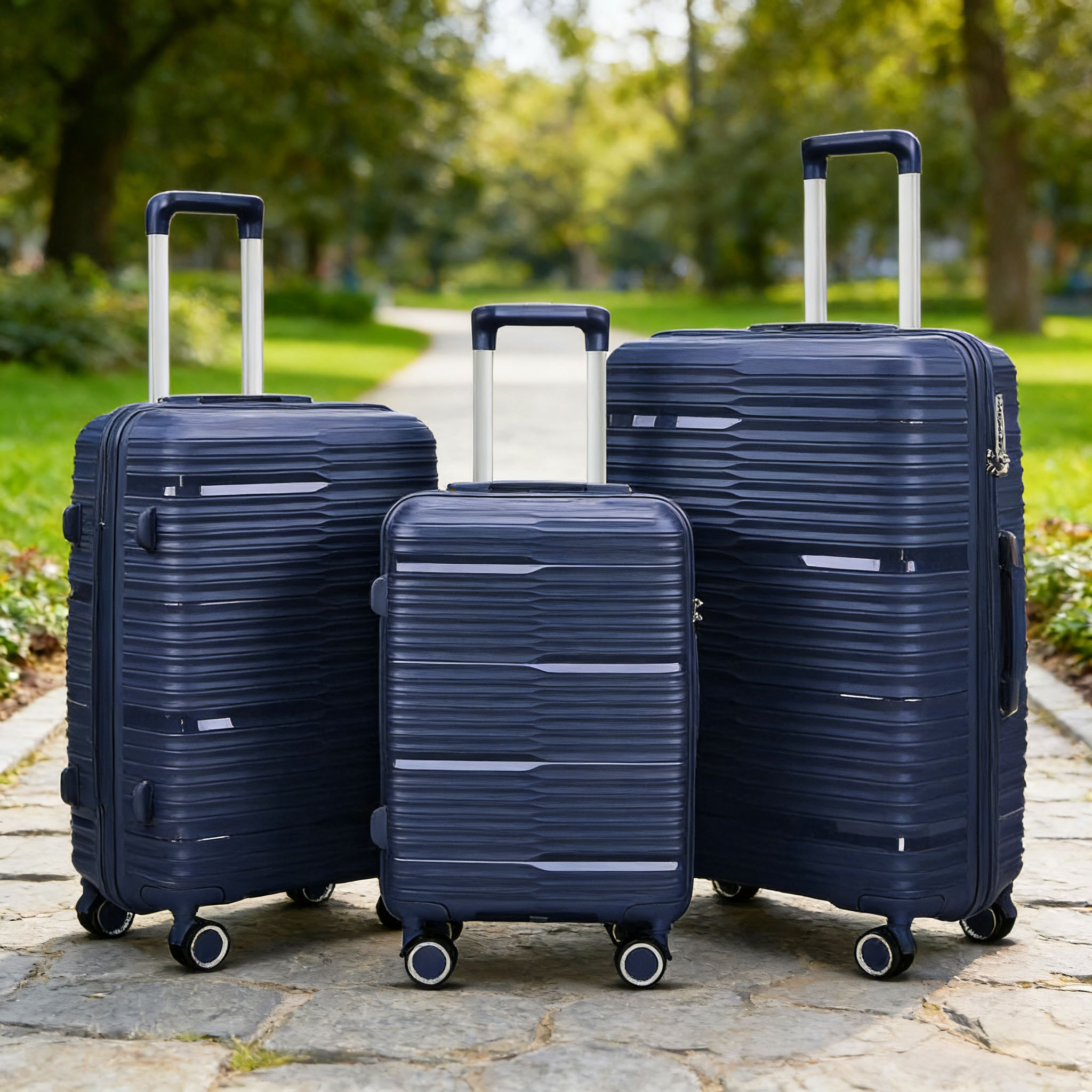Lightweight duarable 100% PP Shell 3-Piece Set Travel Luggage