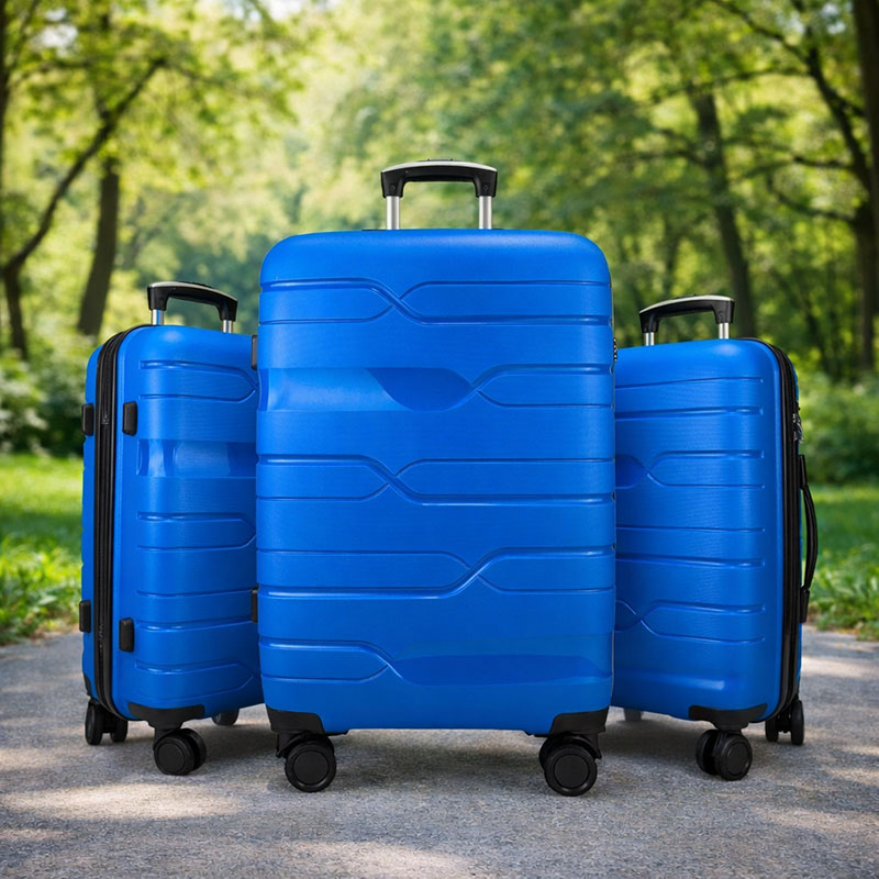 Lightweight Hard Shell Durable Large Capacity Luggage
