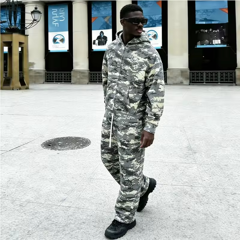 Camo Baggy Tracksuit Men
