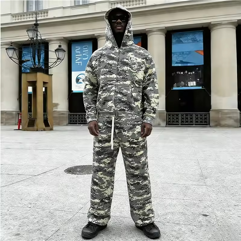 Camo Baggy Tracksuit Men
