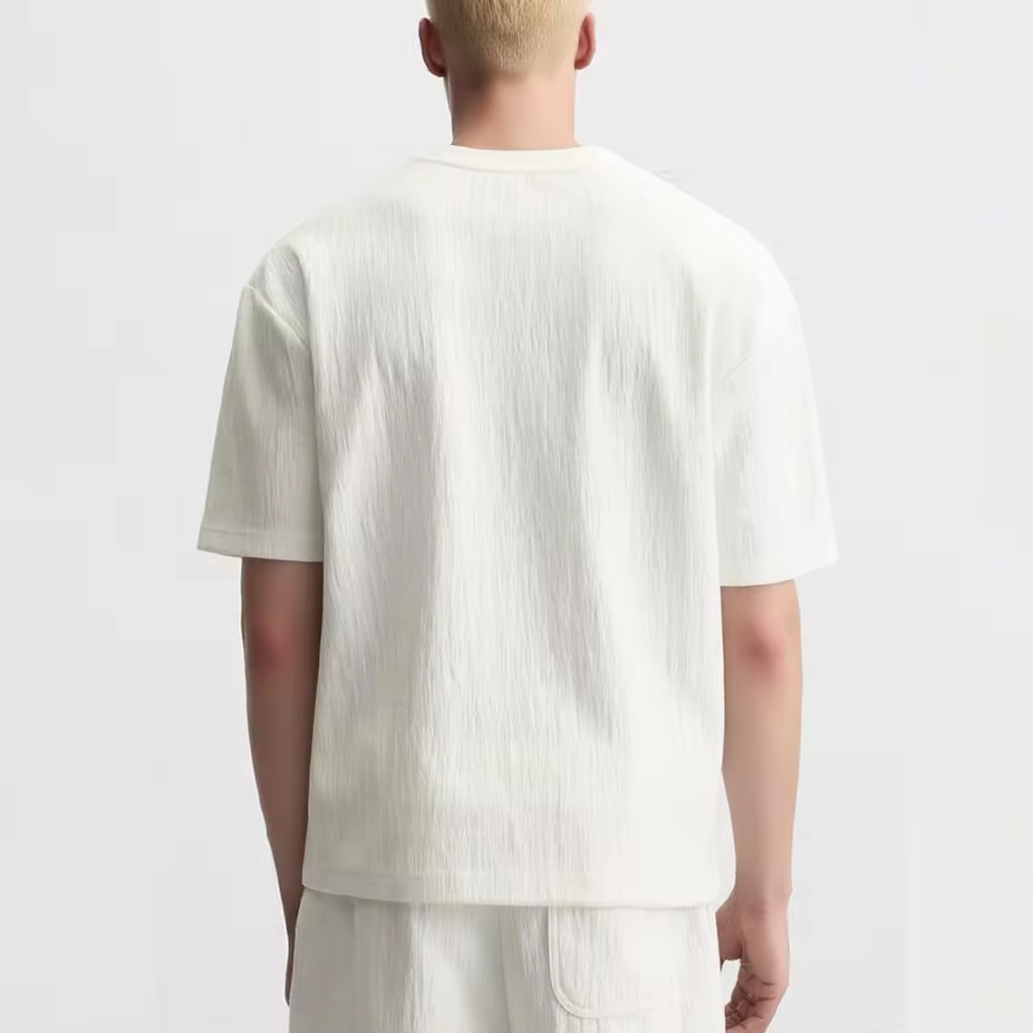 Men's White Textured Short Sleeve T-Shirt