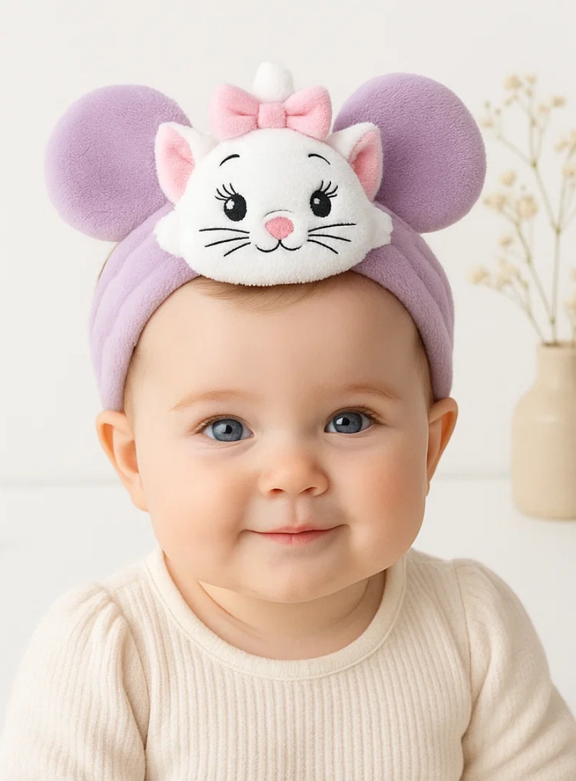 Adorable Baby Headbands with Playful Designs for Photography and Gifts
