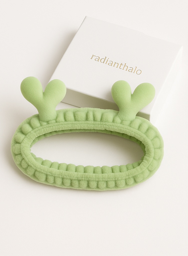 Fashionable Baby Headbands with Removable Features for Photoshoots and Gifts