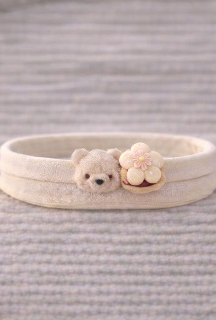 Fournisseur B2B bandeau bébé gourmand ourson et glace myrtille – modèle doux personnalisable pour boutiques naissance