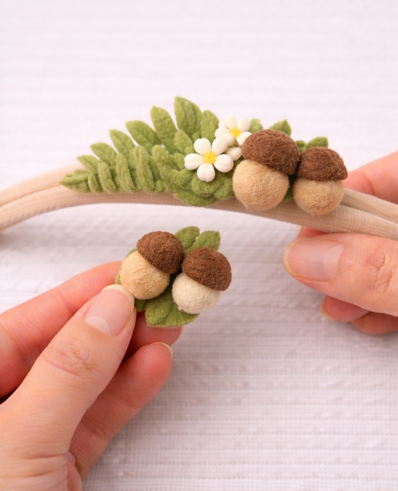 Tiara Bebê Bolotas e Margaridas – Estilo Floresta Natural