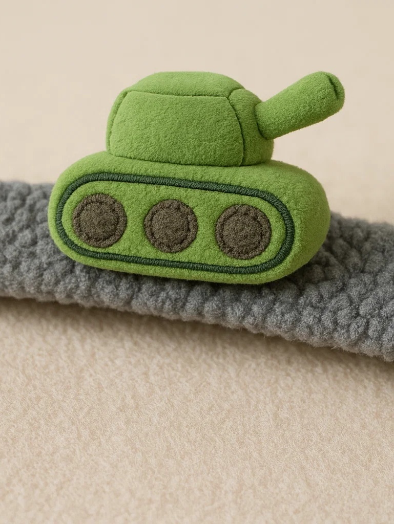 Diadema para Bebê com Design de Tanque – Confortável e Divertida