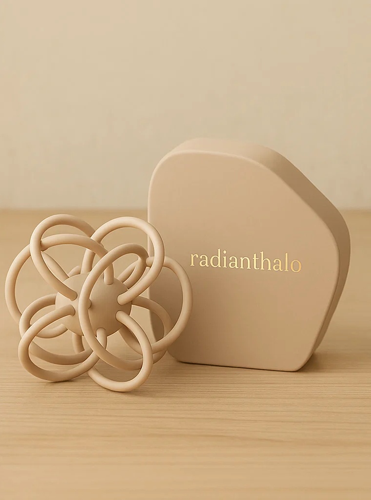 Flexible Manhattan Rattle Ball – Designed to Stimulate Baby’s Touch, Sight & Grip Reflexes