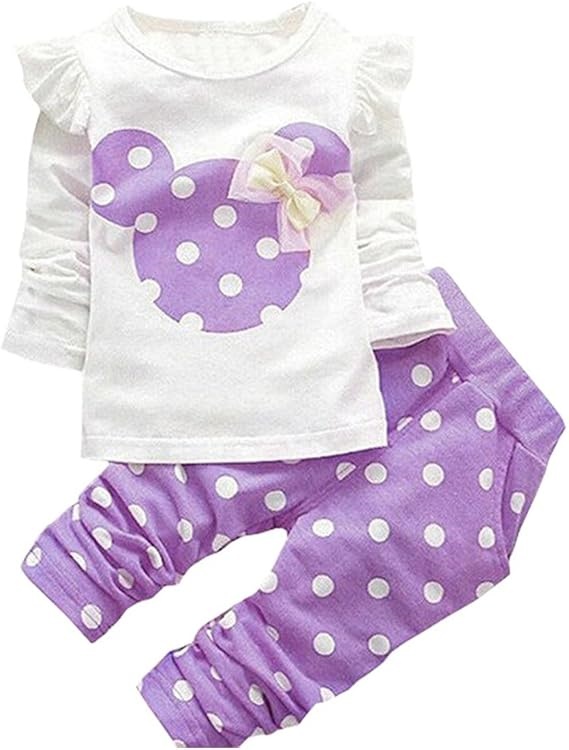 Süßes Baby-Outfit mit Punkten und Schleife – Favorit im B2B-Segment