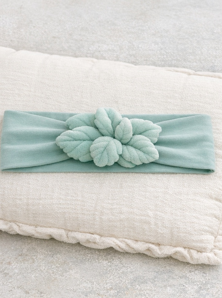 Wholesale Soft Nylon Baby Headband with Plush Leaf Applique for Boutique Newborn Collections