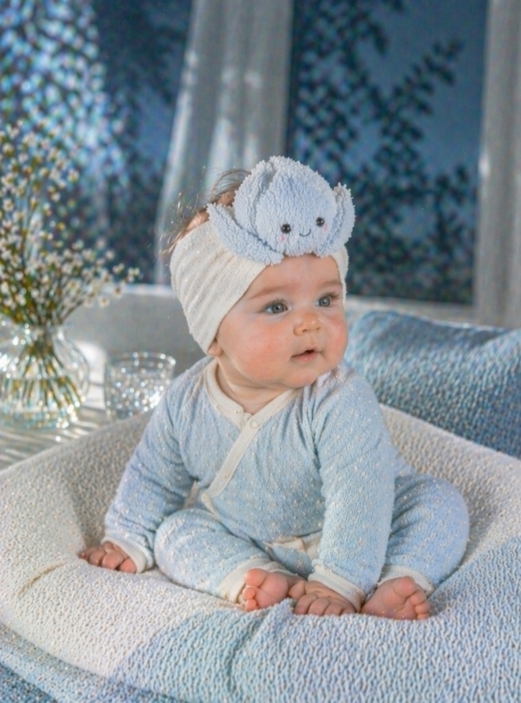 OEM White Blossom Doll Baby Headband, Soft Nylon Infant Hair Accessory for Newborns