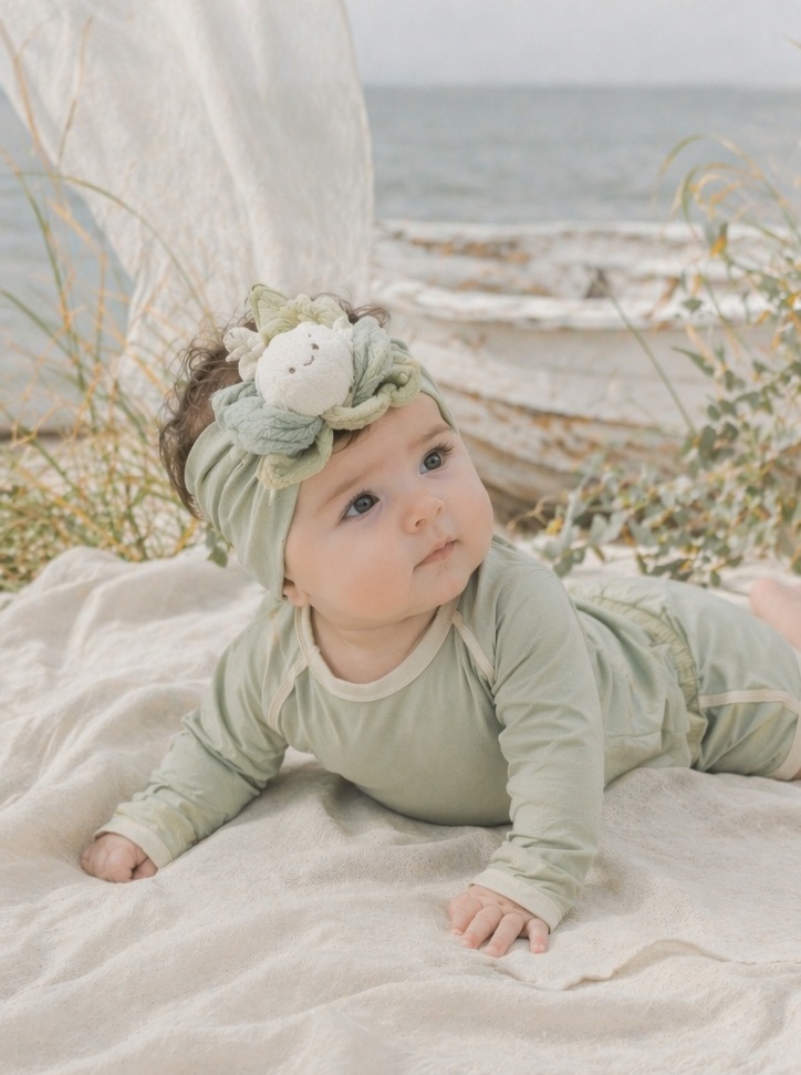 OEM Nature Inspired Baby Headband with Plush Floral Doll for Newborn Accessories