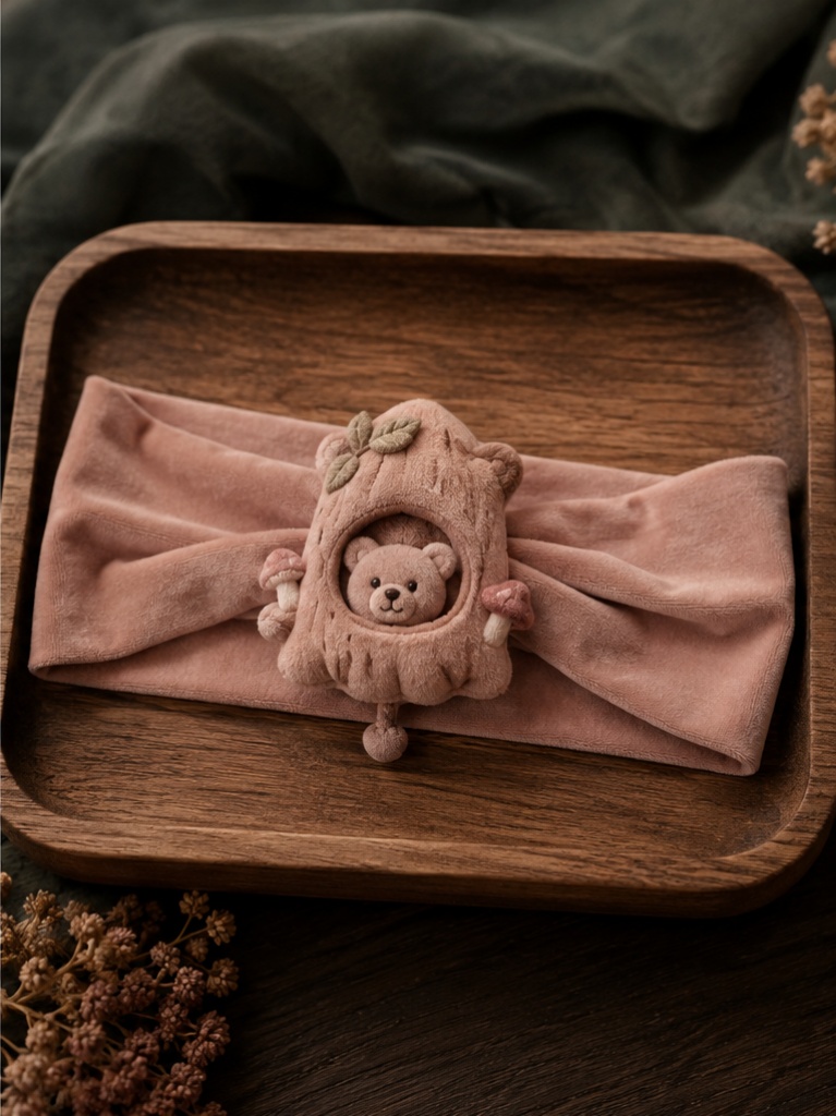 Wholesale Plush Baby Headband with Bear Tree-Stump Appliqué for Boutique Photo Props & Gift Sets