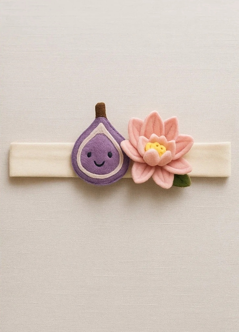 The Ultimate Baby Headband – Featuring a Magical Fig and Lotus Flower Design, Guaranteed to Make Your Little One the Star of Any Event!