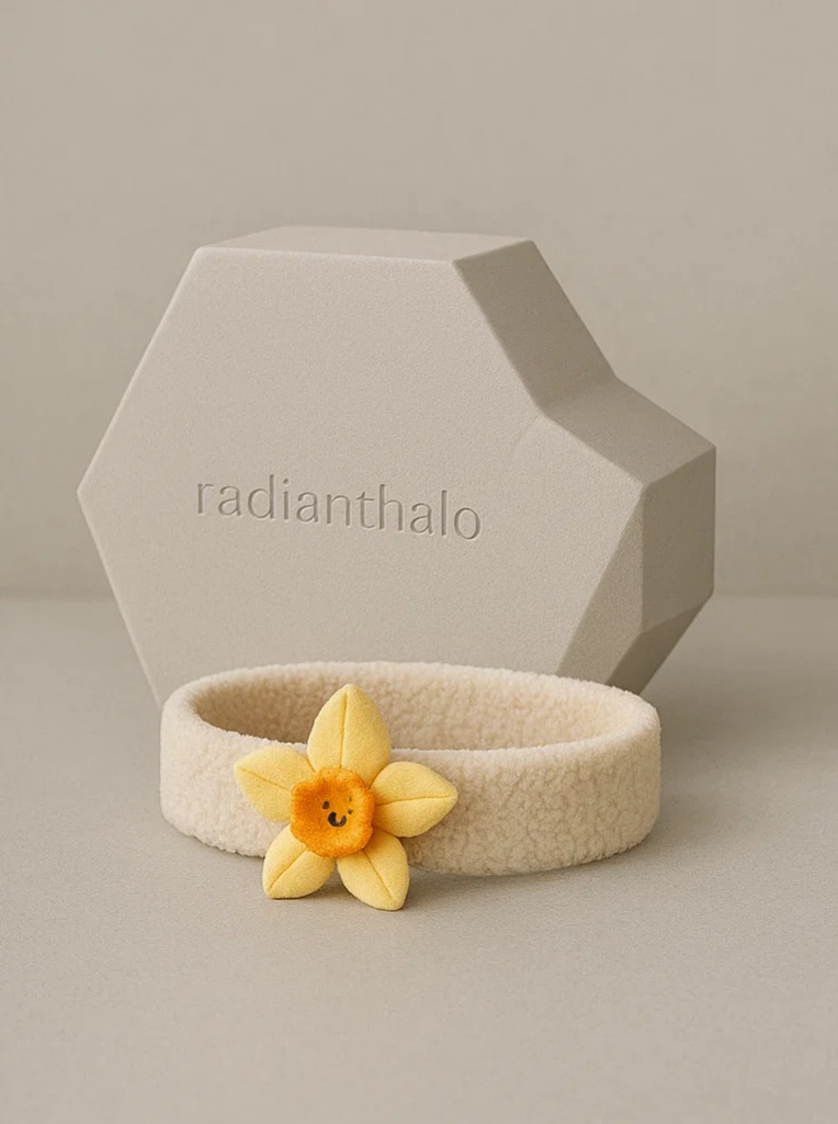 Cream Blossom Baby Headband – Happy Face Floral Plush Headwear