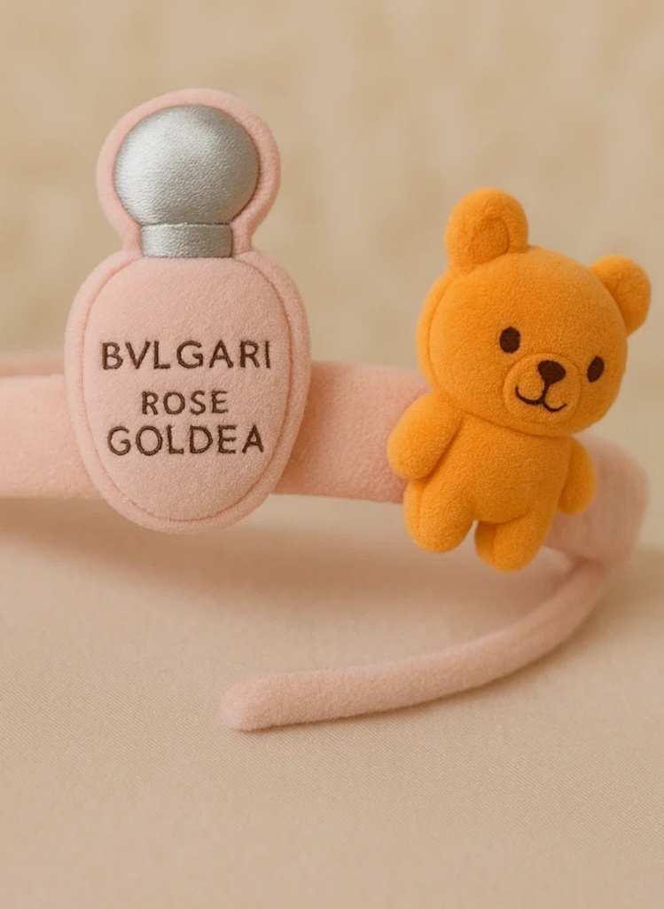 Bandă pentru bebeluși din pluș cu design de sticlă de parfum Bvlgari și ursuleț pentru copii mici