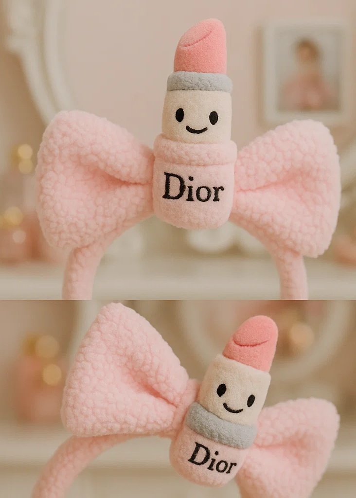 Diadema para niña con diseño de pintalabios Dior de peluche