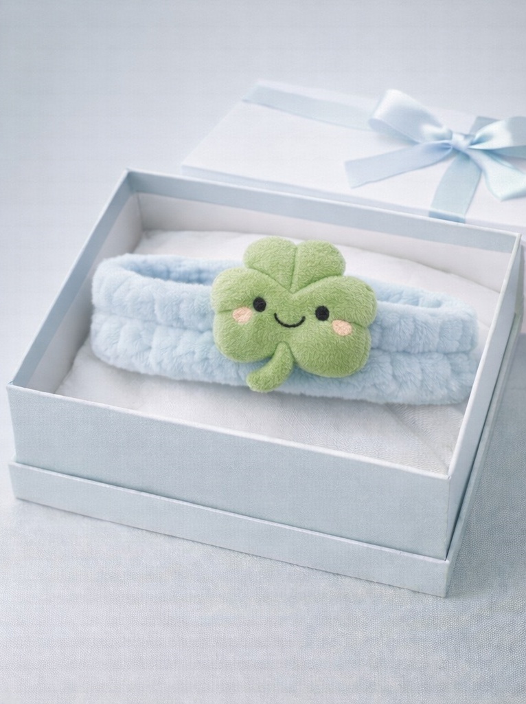 Lucky Clover Baby Headband – Symbolic Design That Boosts Gift Set Appeal