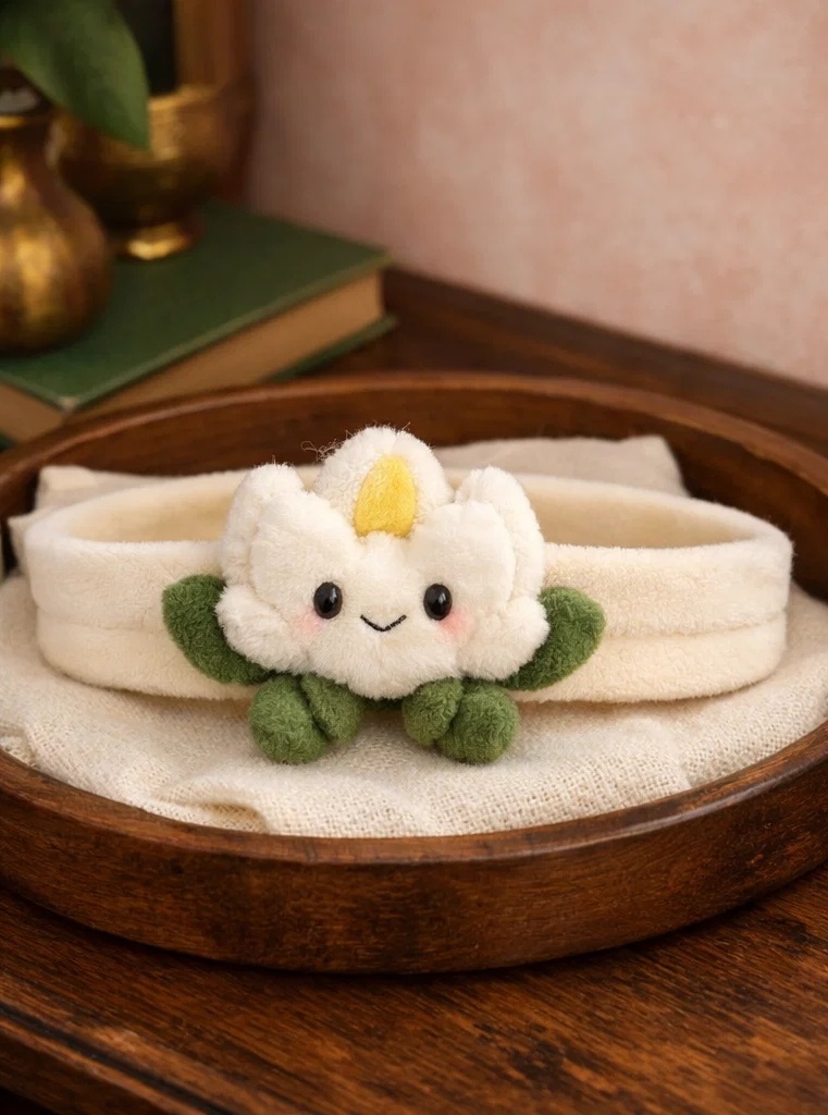 Soft and Adorable White Plush Baby Headband with Flower Design - Perfect for Newborn Girls