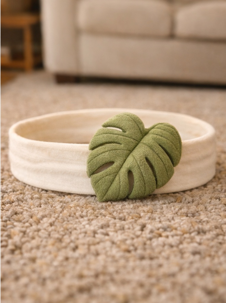 Tropical Monstera Leaf Baby Headband – Eye-Catching Design for Photo Shoots
