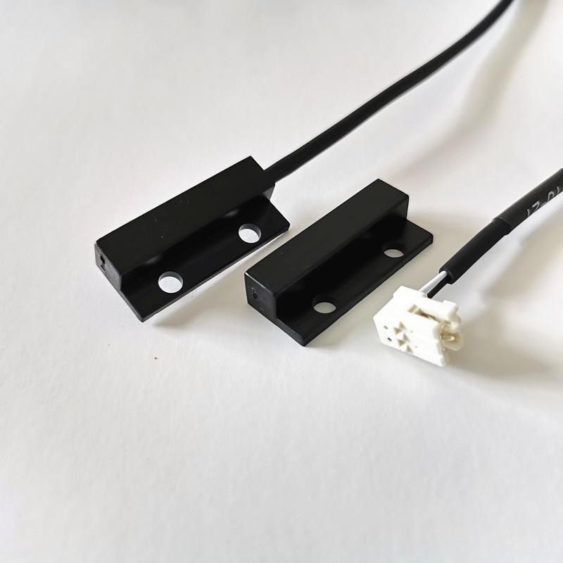 AT1315 Contact Reed Switch Magnet Sensor with ABS Enclosure for Refrigerator Door