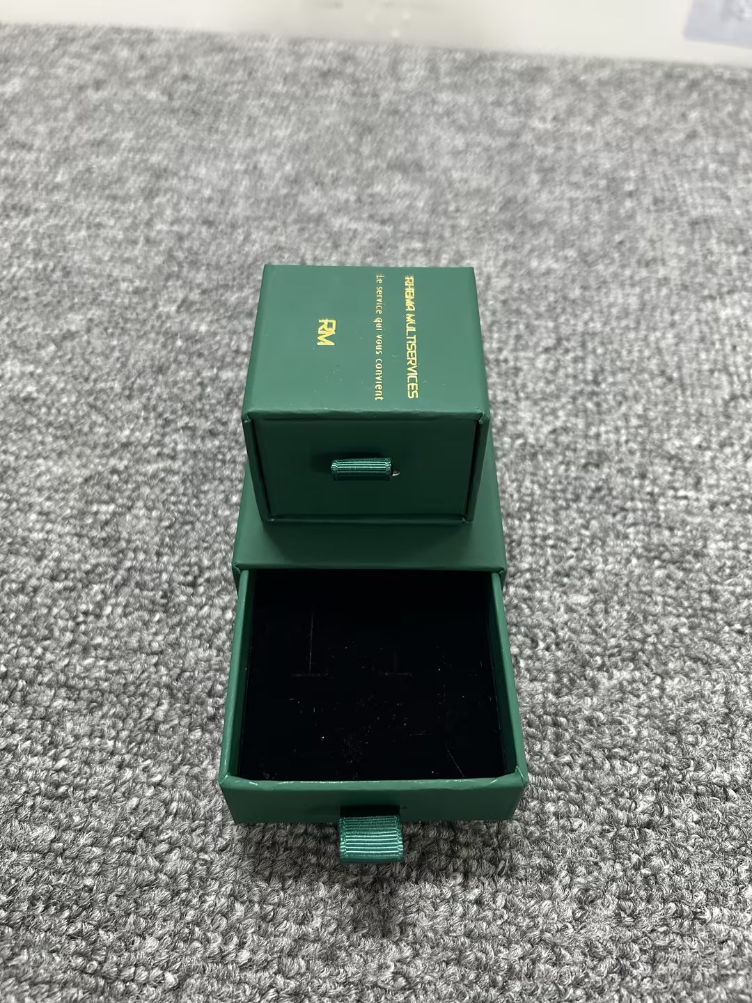 Luxury Custom Perfume Fragrance Bottles Packing Foldable Magnetic Cardboard Closure Flat Rigid Perfume Paper box