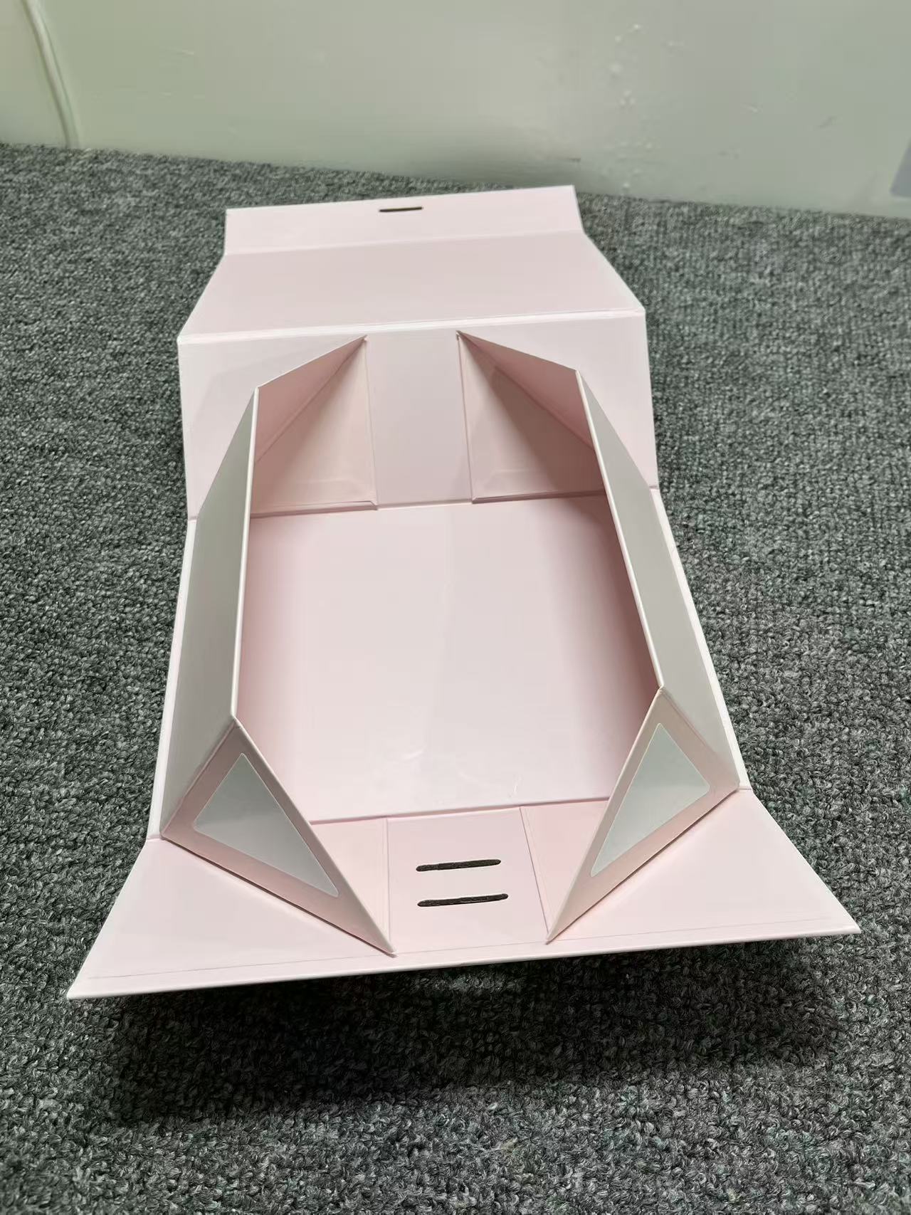 Foldable Luxury Custom Perfume Fragrance Bottles Packing Foldable Magnetic Cardboard Closure Flat Rigid Perfume Paper box