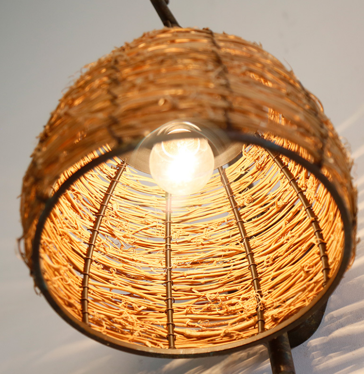 Vintage Rattan Wall Lamp – Handwoven Sconce Light for Hotels, Restaurants, B&Bs & Commercial Spaces