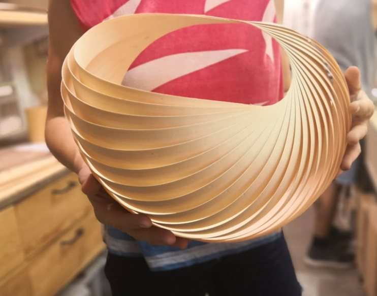 Modern Wooden Spiral Pendant Light – Handcrafted Sculptural Design