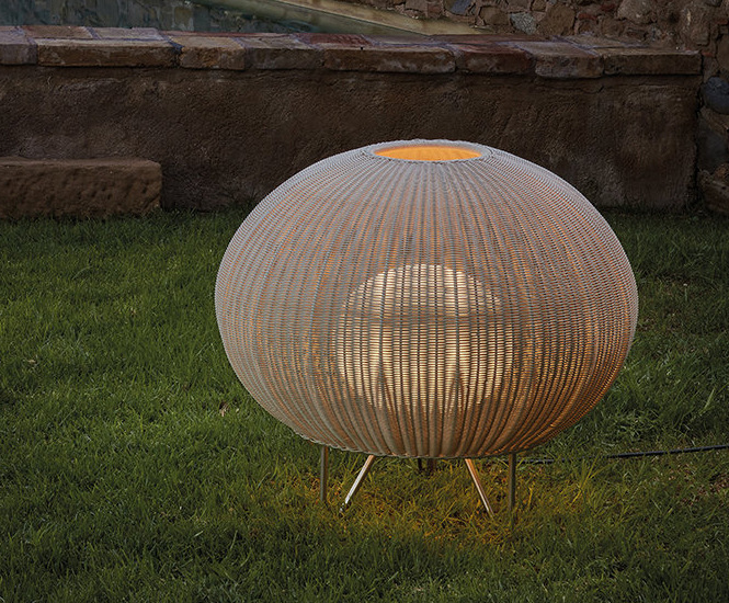 Woven Rattan Table Lamp – Boho Handcrafted Nightstand Light for Bedroom, Living Room, Hotel