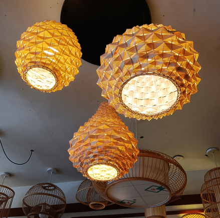 Modern Geometric Bamboo Pendant Light – Handcrafted Woven Ceiling Lamp