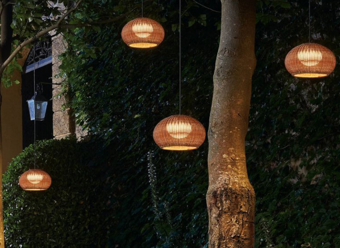 Outdoor Waterproof Rattan Woven Pendant Light Garden Hanging Lamp