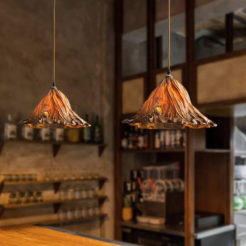 Handwoven Rattan Petal Pendant Light Natural Artistic Hanging Lamp for Hotel Restaurant Homestay