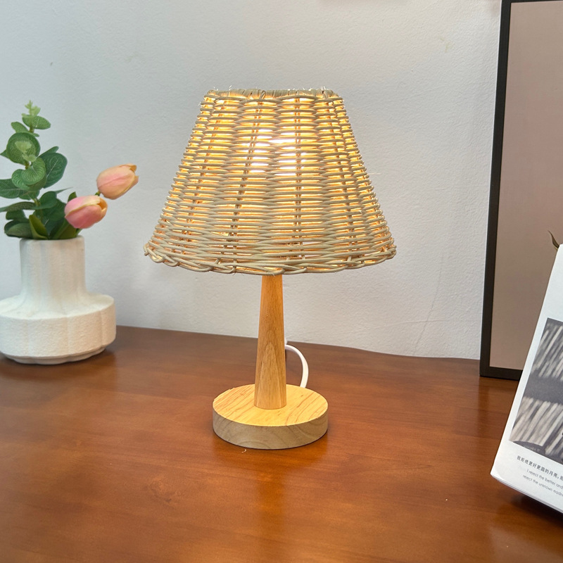 Modern Minimalist Wo