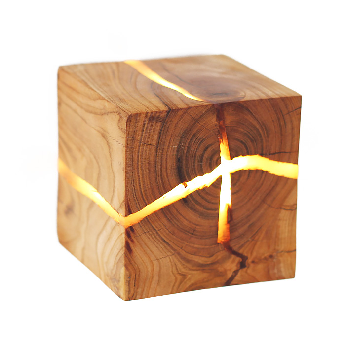 Touch Control Wooden Ambient Light with Wireless Charging – Cube LED Night Lamp